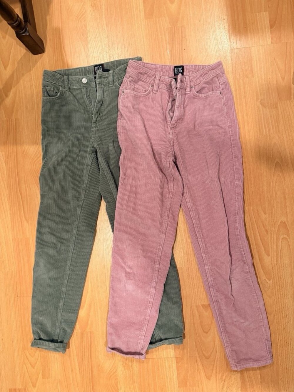BDG Mom High Rise Pants 24 Bundle women’s pants green pink red